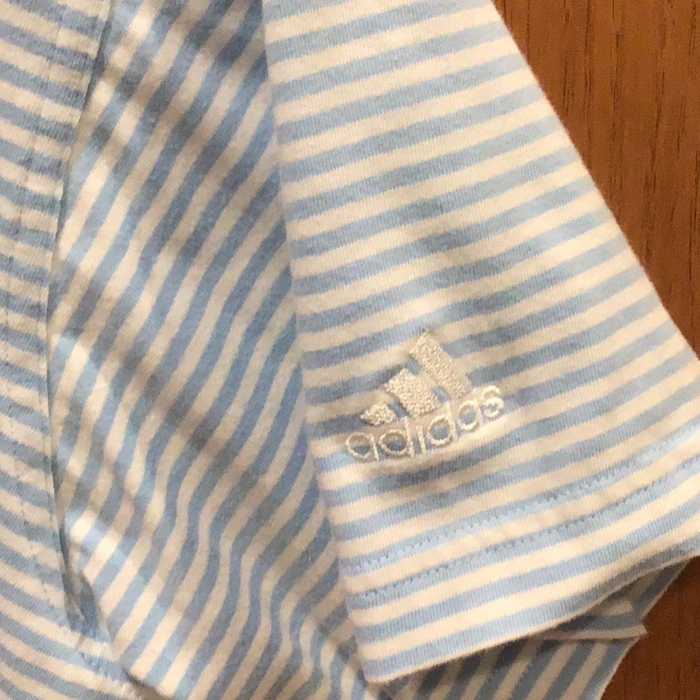 Polo - Picture 2 of 2